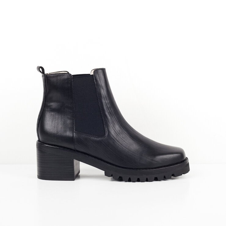 Block-brands-ULTRA SHOES