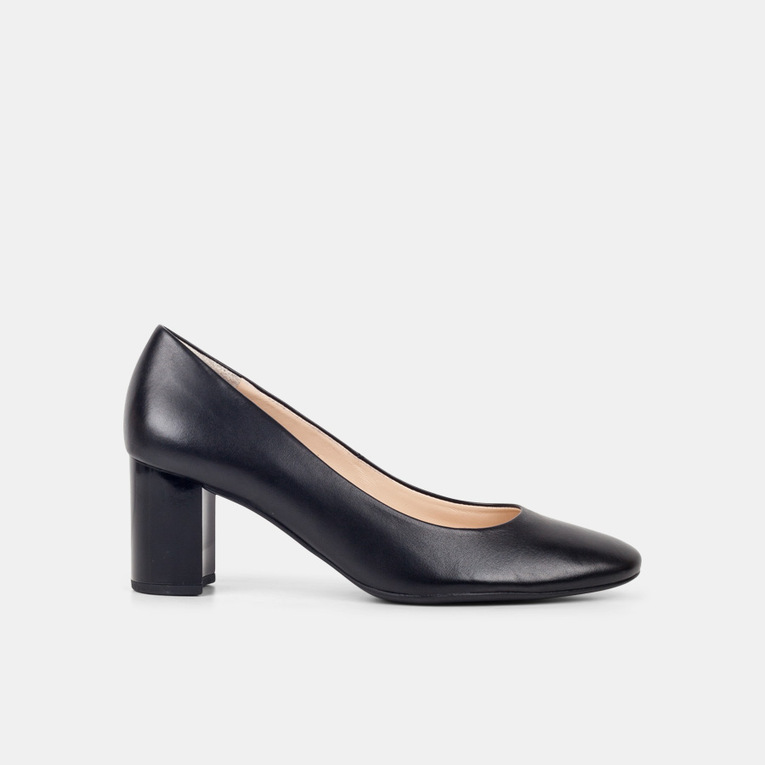 Studio Heel 