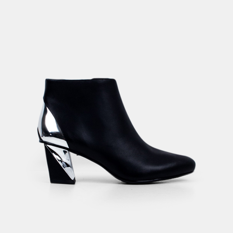 Twist Flow Bootie