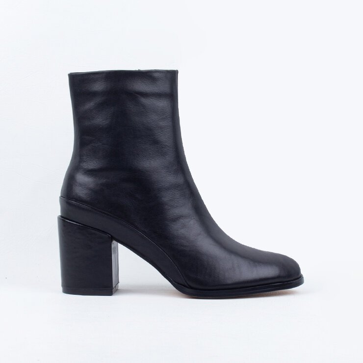 Cash Ankle Boot-ULTRA SHOES