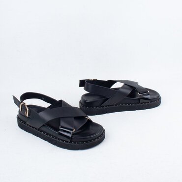 Rylie Sandal