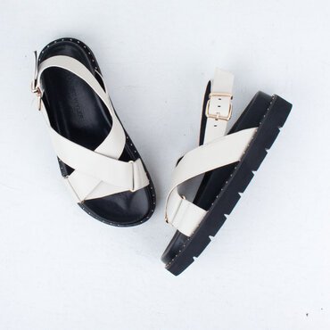 Rylie Sandal