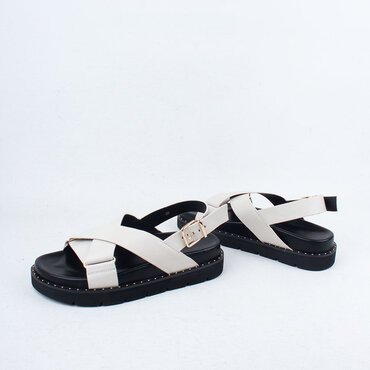 Rylie Sandal