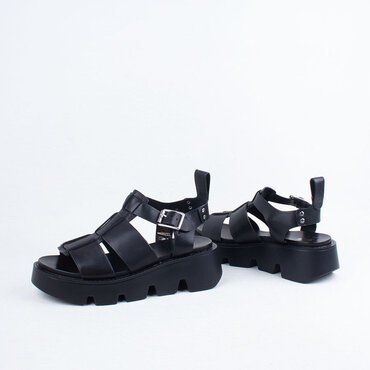 Kailan Sandal