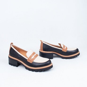 Delmira Loafer