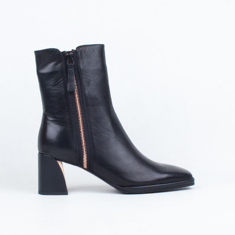 Sahari Ankle Boot