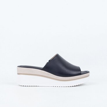 Lula Wedge Slide