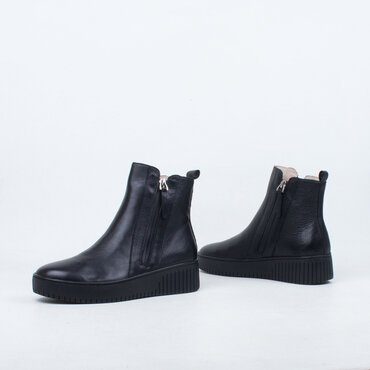 Karate Boot