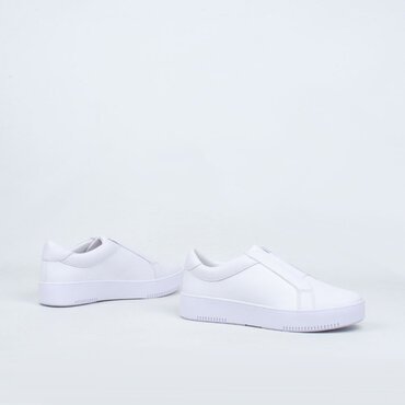 Ventura Sneaker