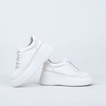 Step Up Sneaker