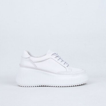 Step Up Sneaker