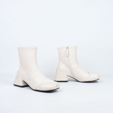 Aleno Boot