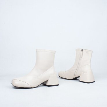 Aleno Boot