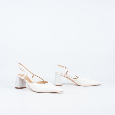Yasmine Heel