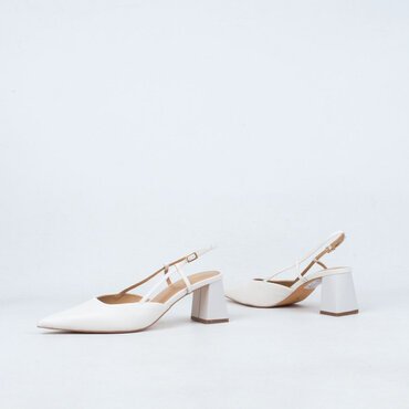 Yasmine Heel