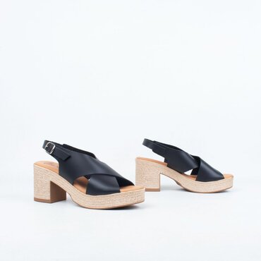 Finde Heeled Sandal