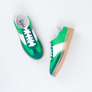 Glow Sneaker