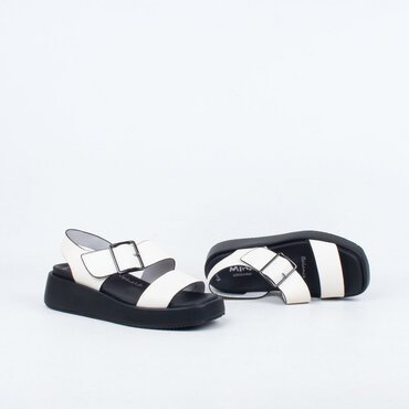 Zen Sandal