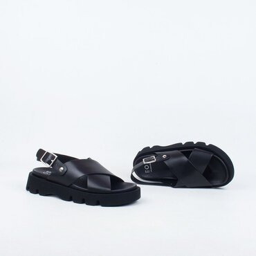 Monnis Sandal