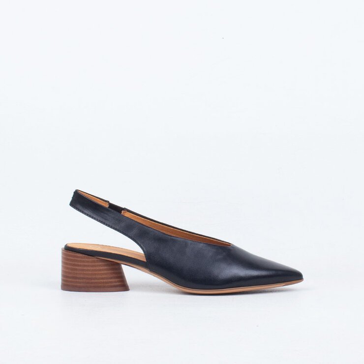 Hatti Slingback-brands-ULTRA SHOES