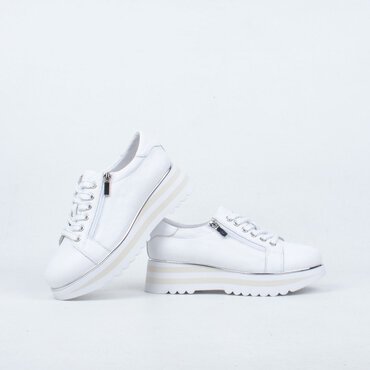 Eammes Sneaker