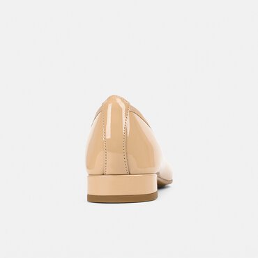 Umi Slip On