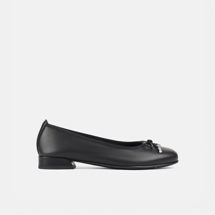 Umi Slip On-brands-ULTRA SHOES