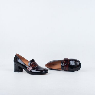 Allyoop Heeled Loafer
