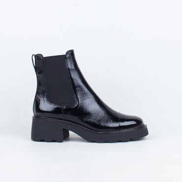 Cara Boot